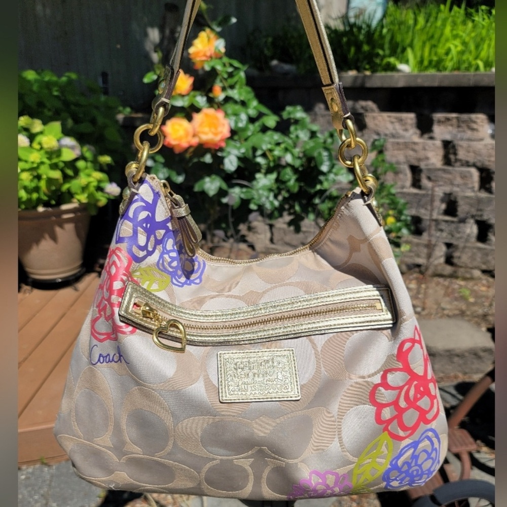 Vintage Coach POPPY Bright Flower Patterns over Beige/Gold Canvas & Leather